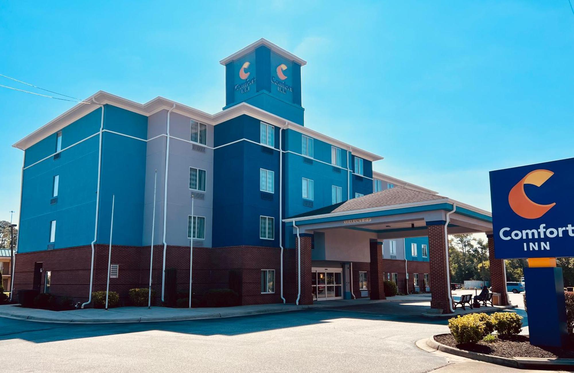 Comfort Inn Эмпория Экстерьер фото